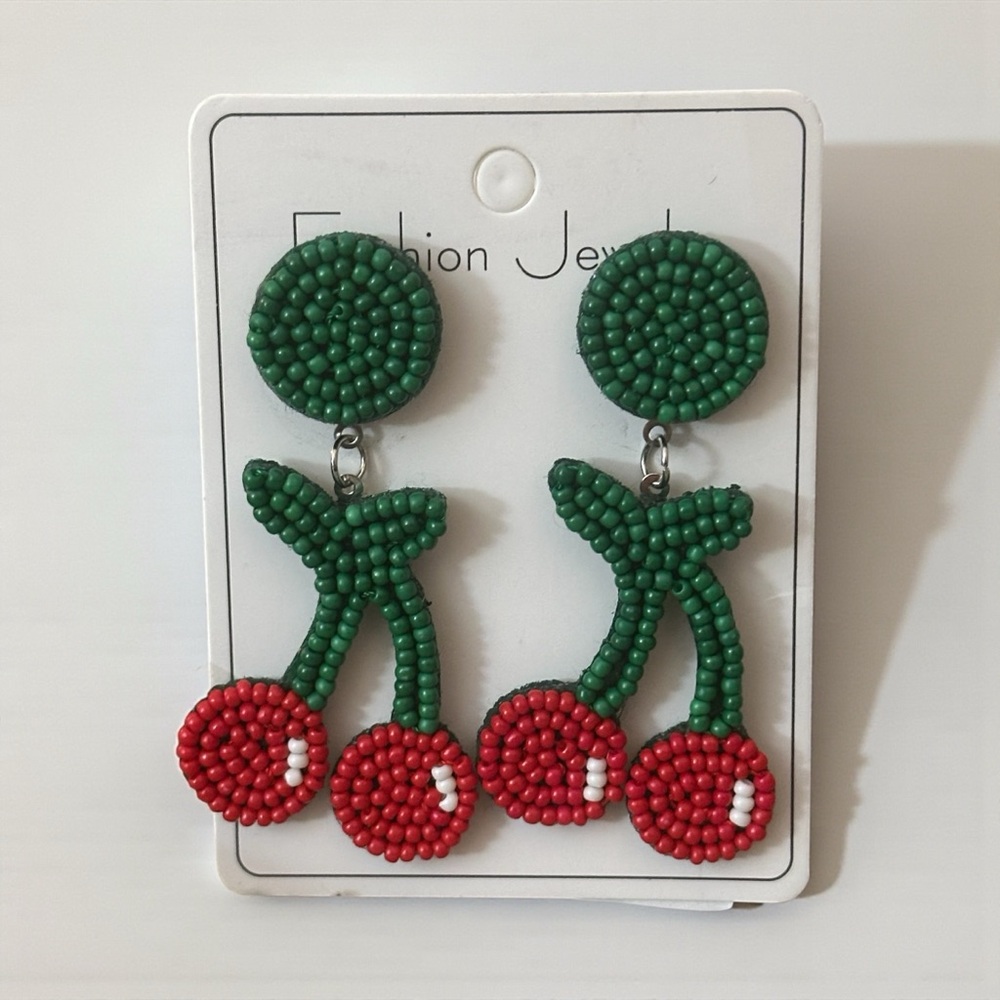 Beaded Cherry Dangle Earrings Red With Green Stems. New. - Picture 2 of 7